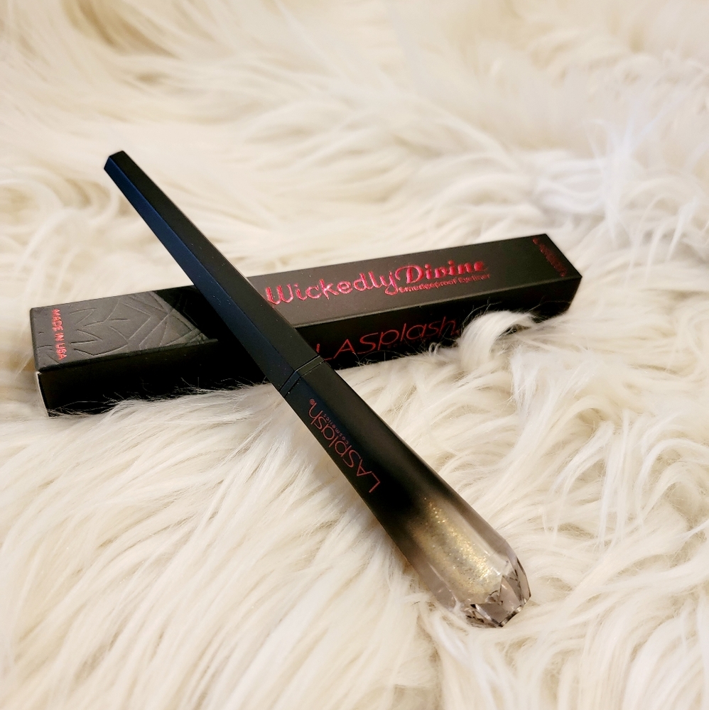 LASplash Wickedly Divine Smudgeproof Eyeliner Color Goblet